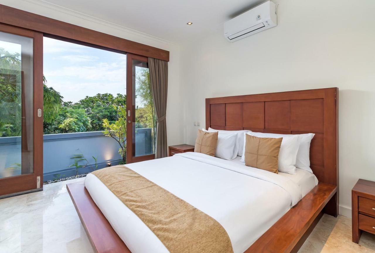 Villa Lalang Temu Jimbaran Екстериор снимка